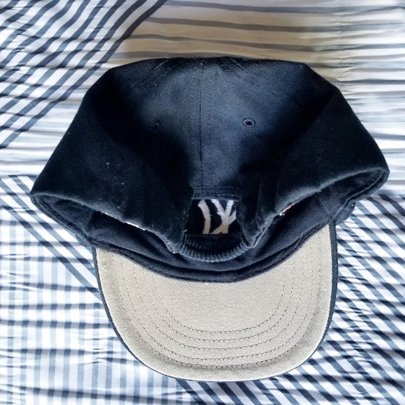 Yankee Hat - Picture 3 of 4